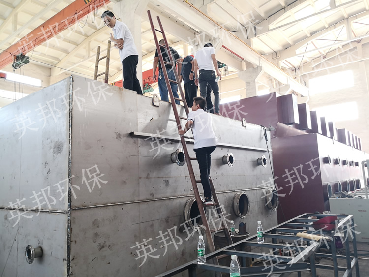 客戶檢查定制不銹鋼一體化凈水器